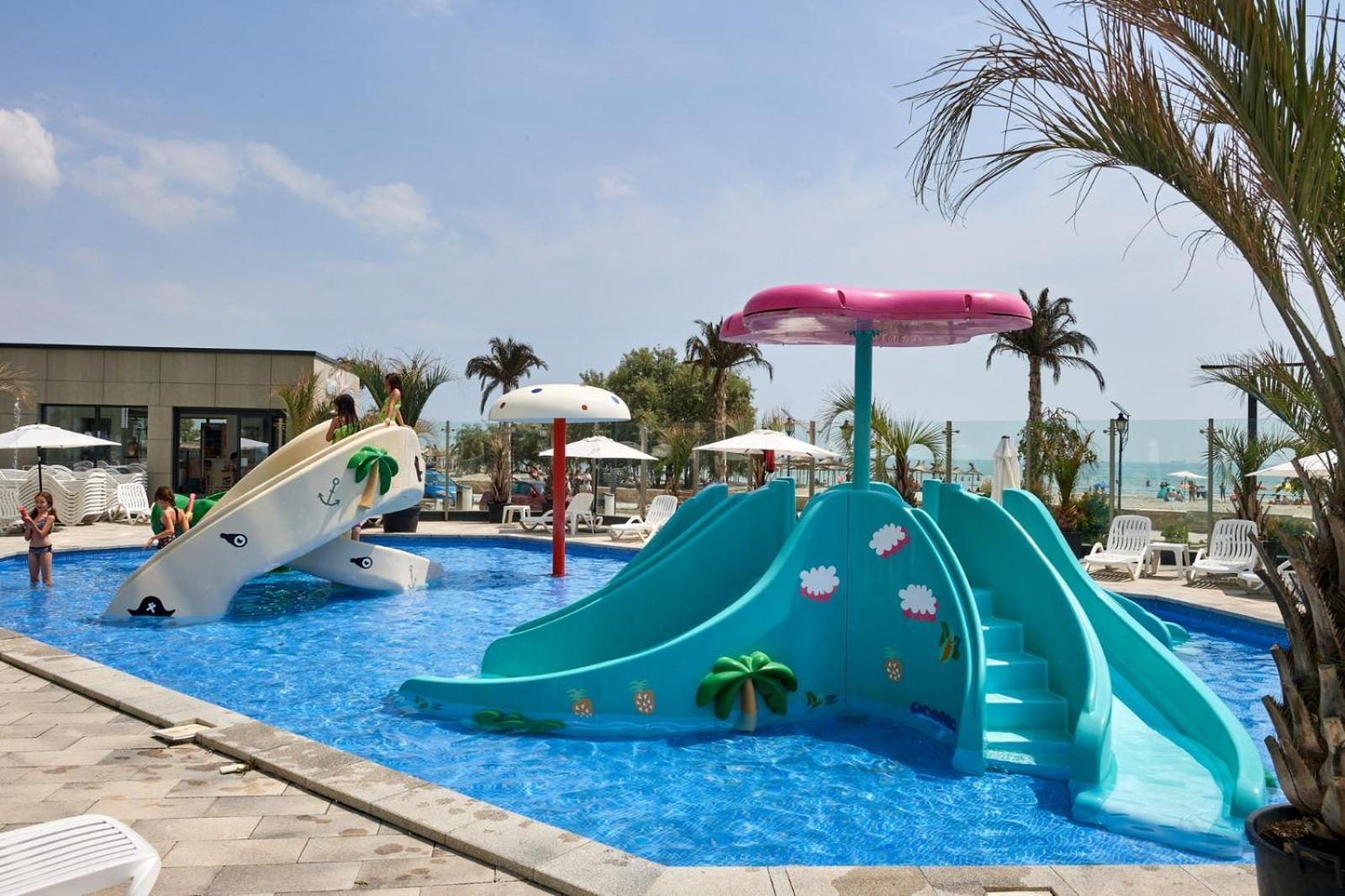 Evelyn'S Apartment Spa&Pool Beach Resort Mamaja Zewnętrze zdjęcie